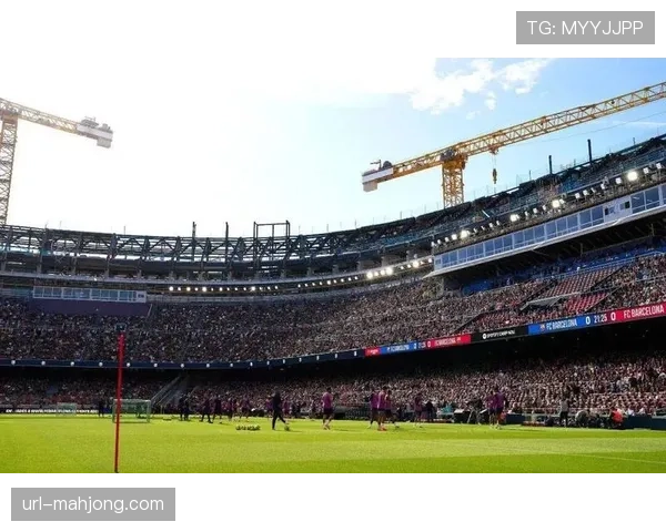 欧洲各欧冠主办球场升级改造，以应对淘汰赛阶段球迷需求